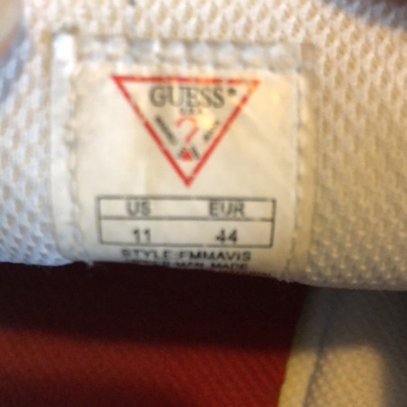 Guess White Running Shoes Sneakers Size 11 - Picture 6 of 6